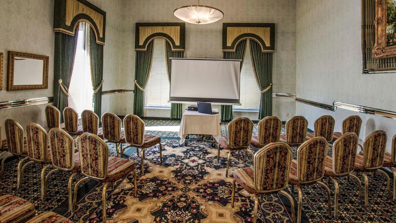 Garden Place Hotel Μπάφαλο Εξωτερικό φωτογραφία